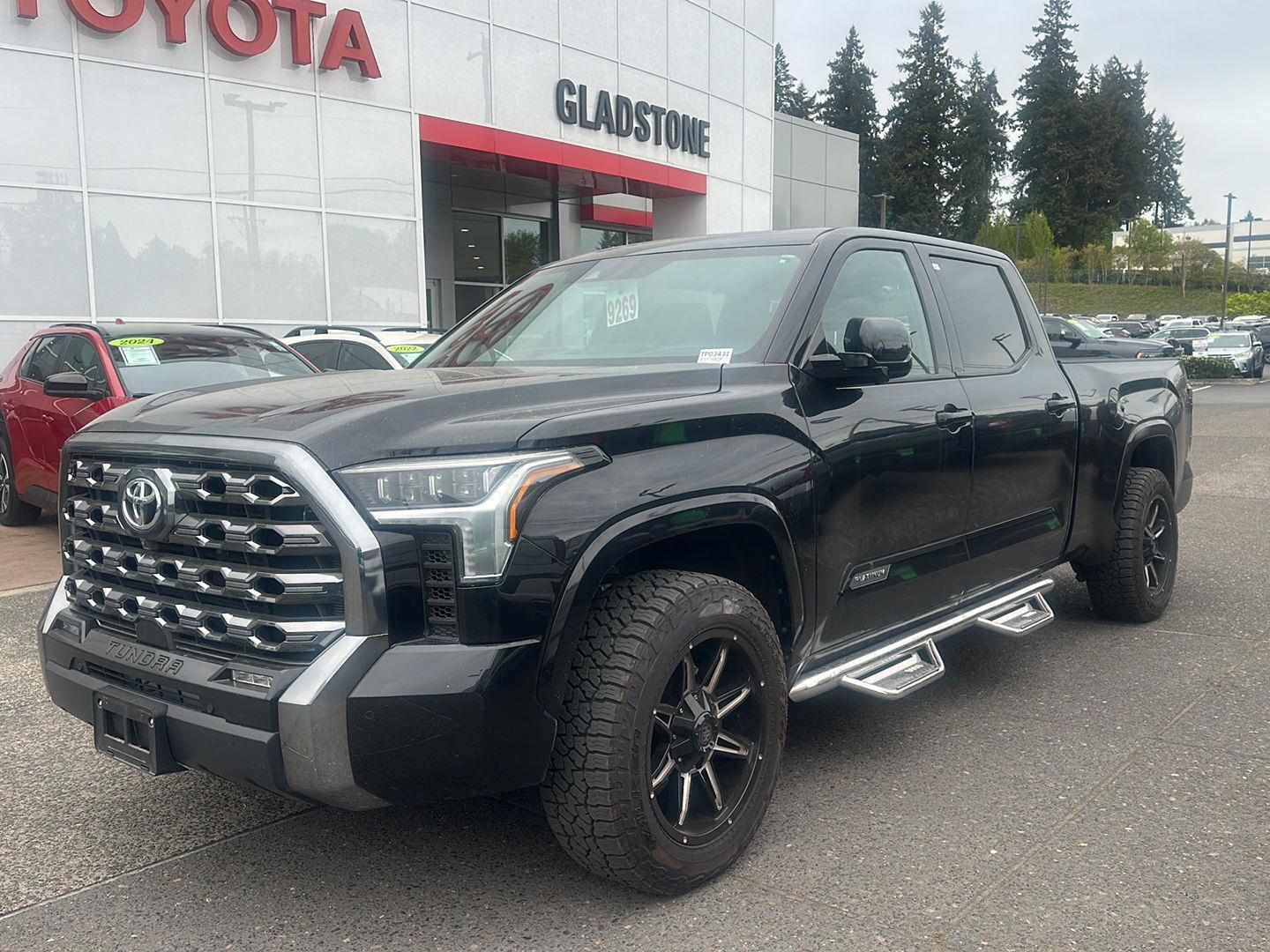 2024 Toyota Tundra Platinum CrewMax Cab LB 4WD