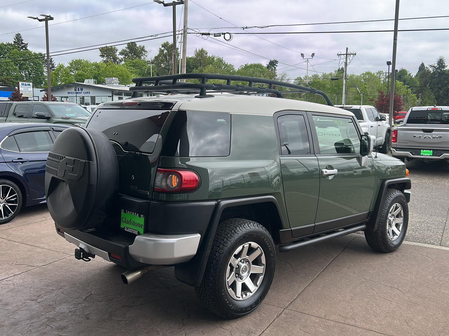 View vehicle photo 6