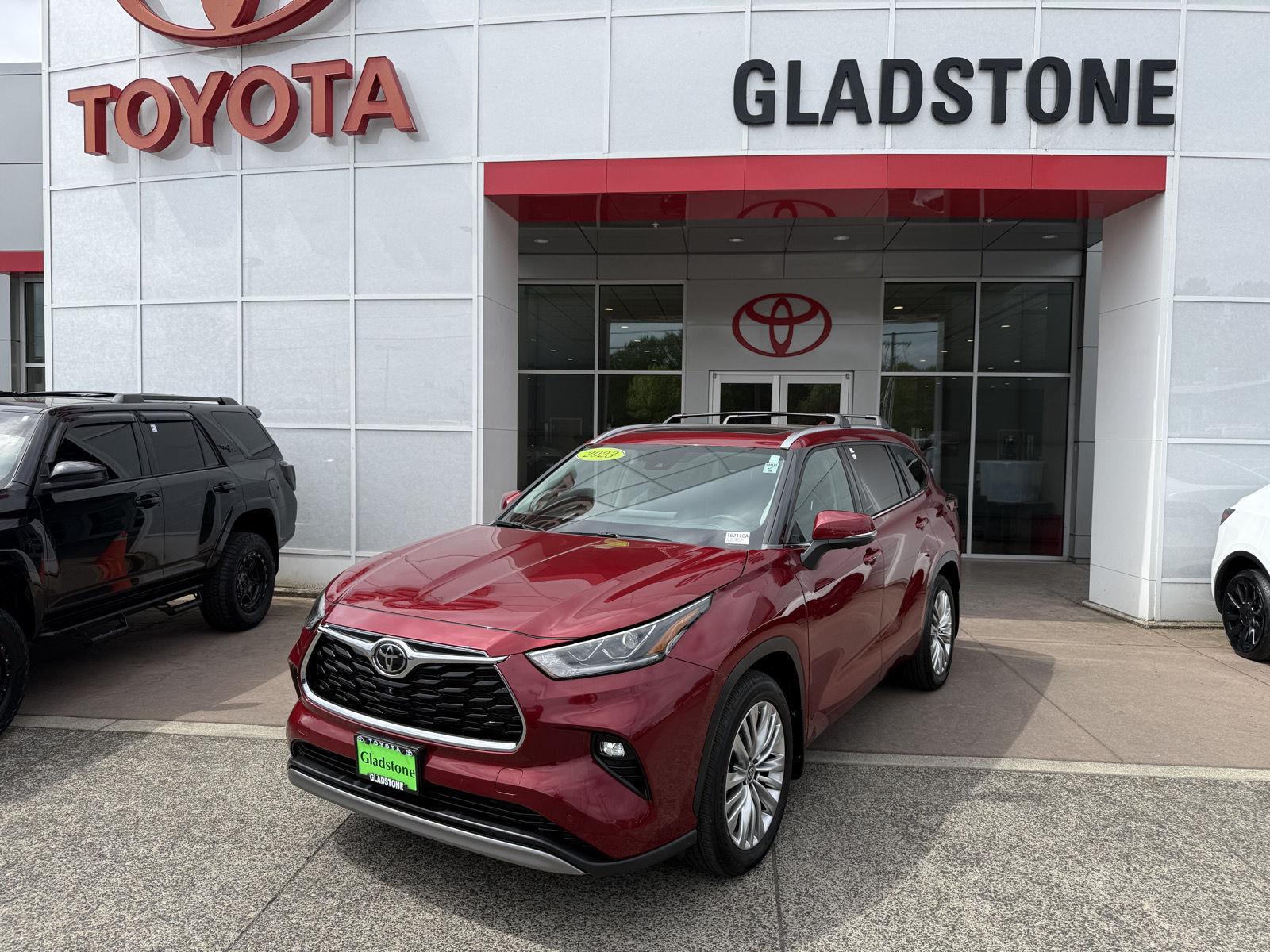 2023 Toyota Highlander Platinum AWD