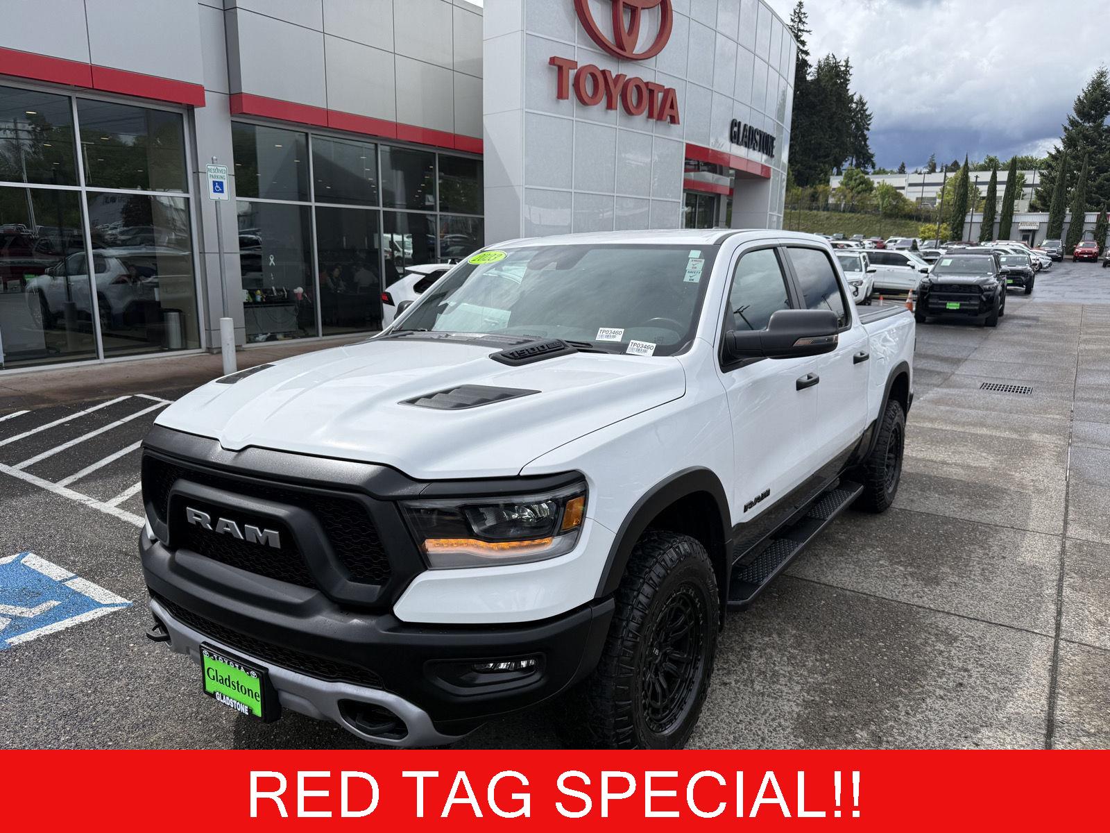 Bright White 2023 RAM 1500 Pickup Truck Four-Wheel Drive 8-Speed Automatic