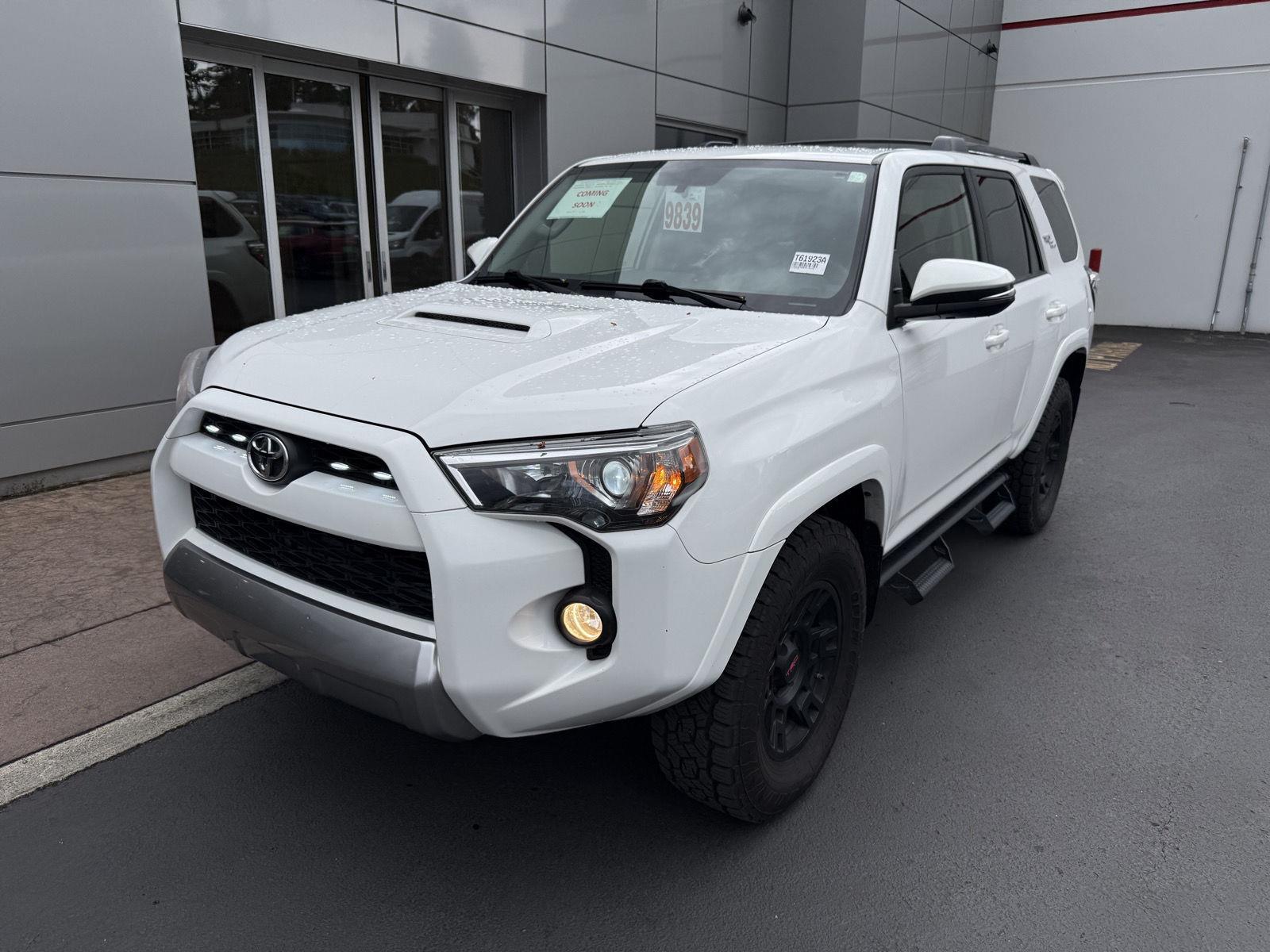 Super White 2019 Toyota 4Runner TRD Off-Road Premium 4WD SUV / Crossover Four-Wheel Drive Automatic