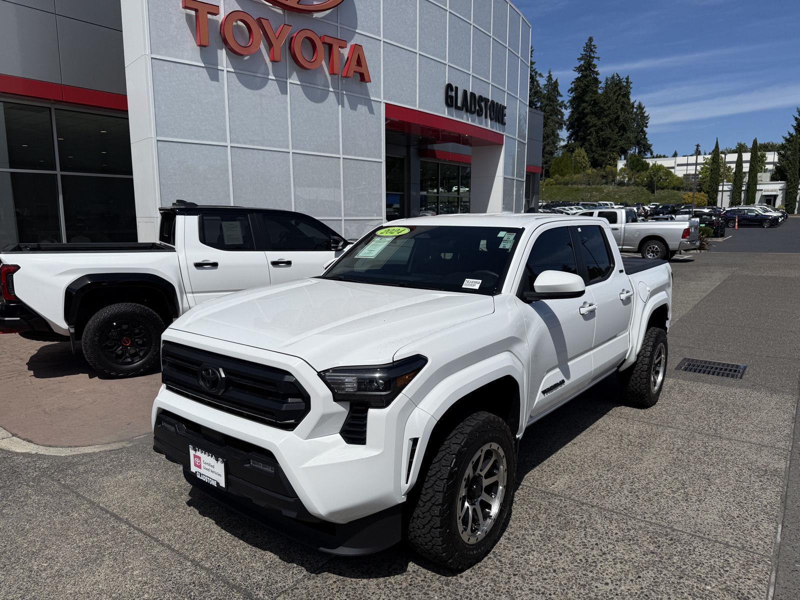 2024 Toyota Tacoma SR5 Double Cab 4WD