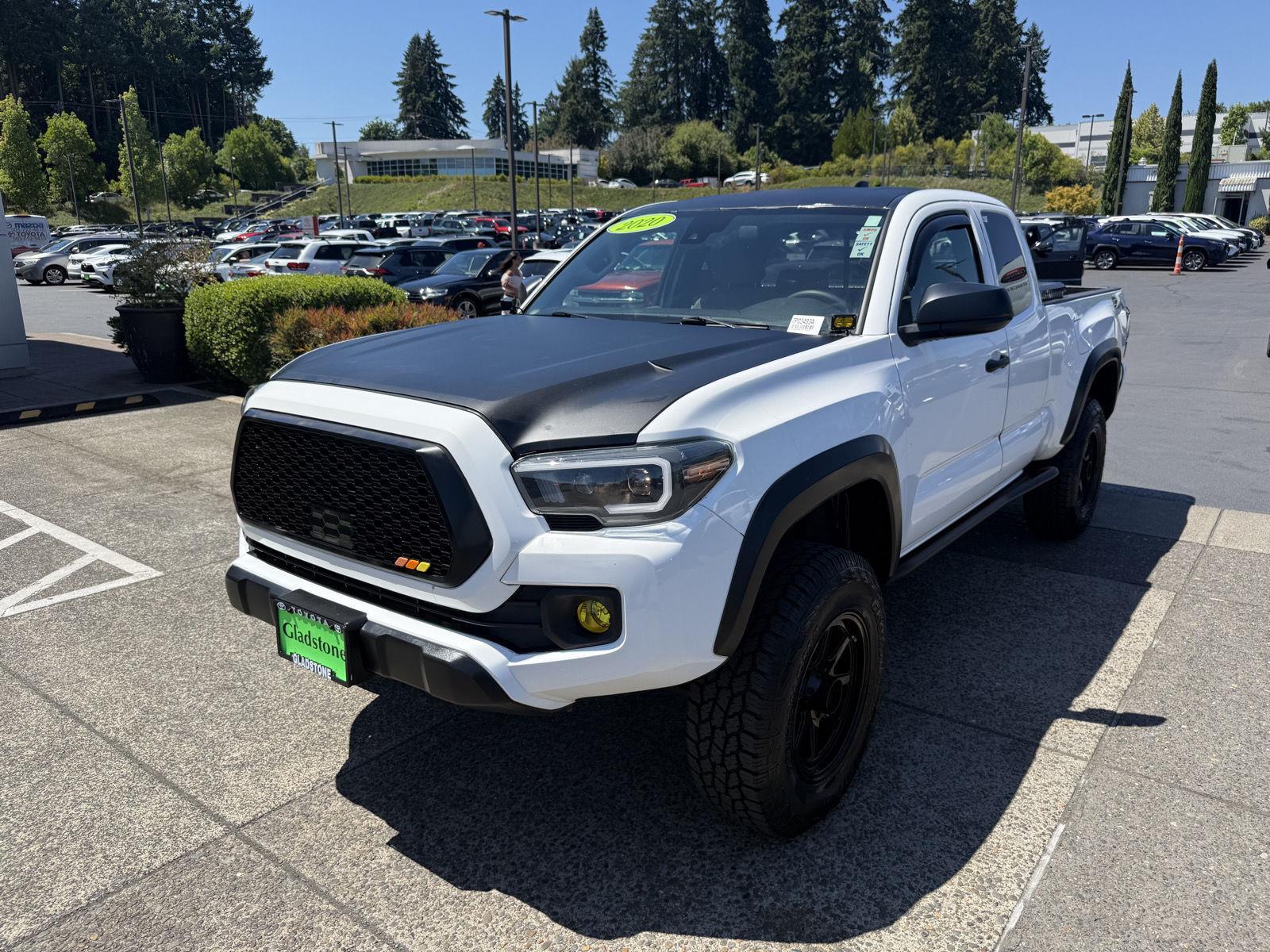 Super White 2020 Toyota Tacoma Pickup Truck Four-Wheel Drive Automatic