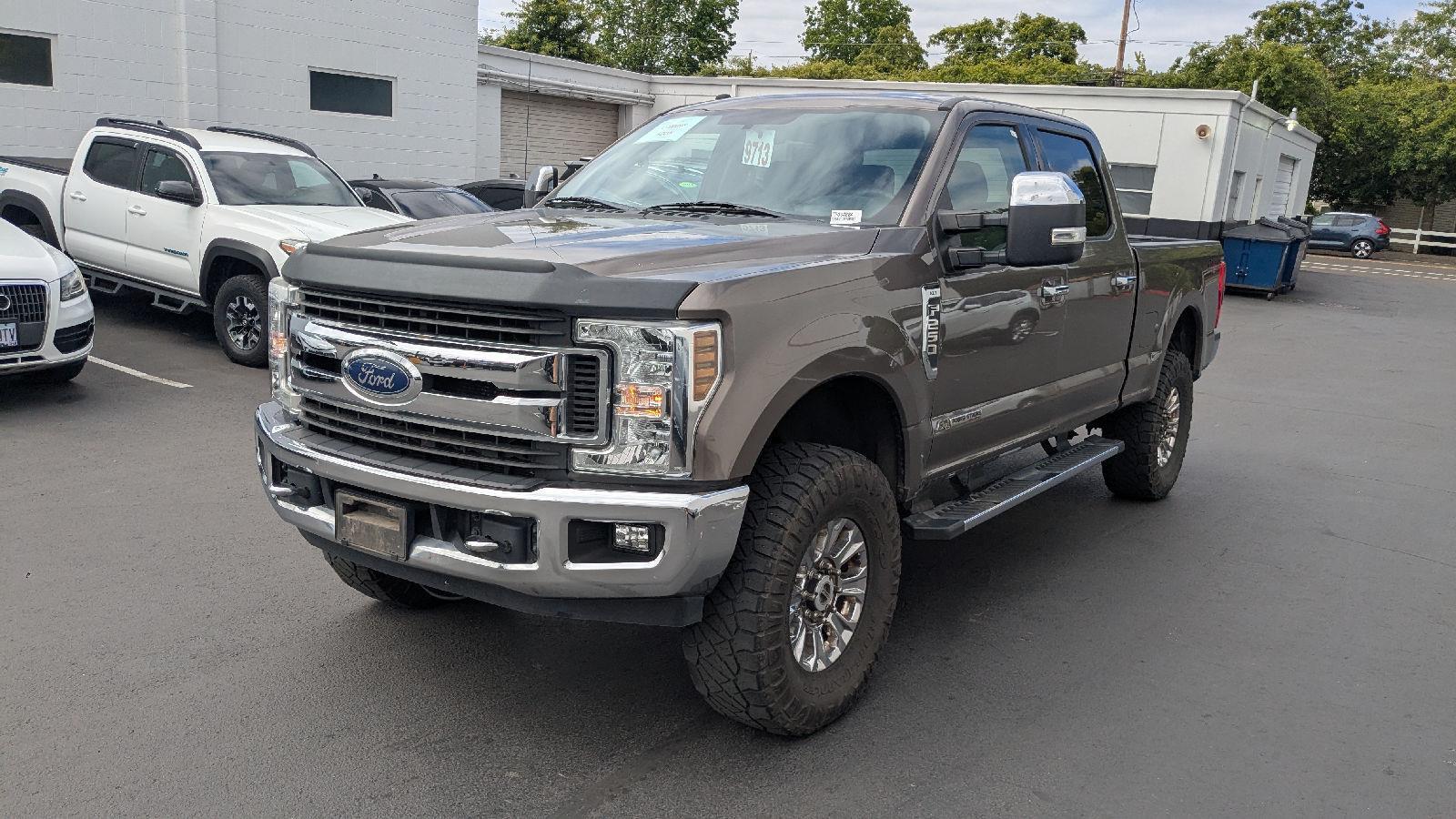 Gray 2019 Ford F-250 Super Duty Pickup Truck Four-Wheel Drive Automatic