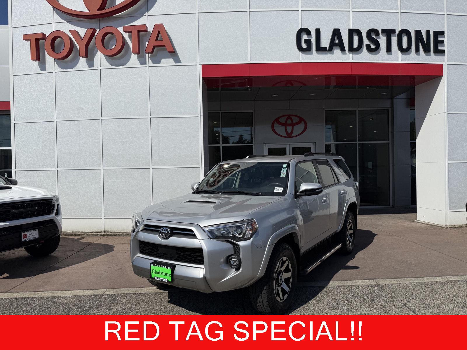 Classic Silver Metallic 2021 Toyota 4Runner SUV / Crossover Four-Wheel Drive Automatic