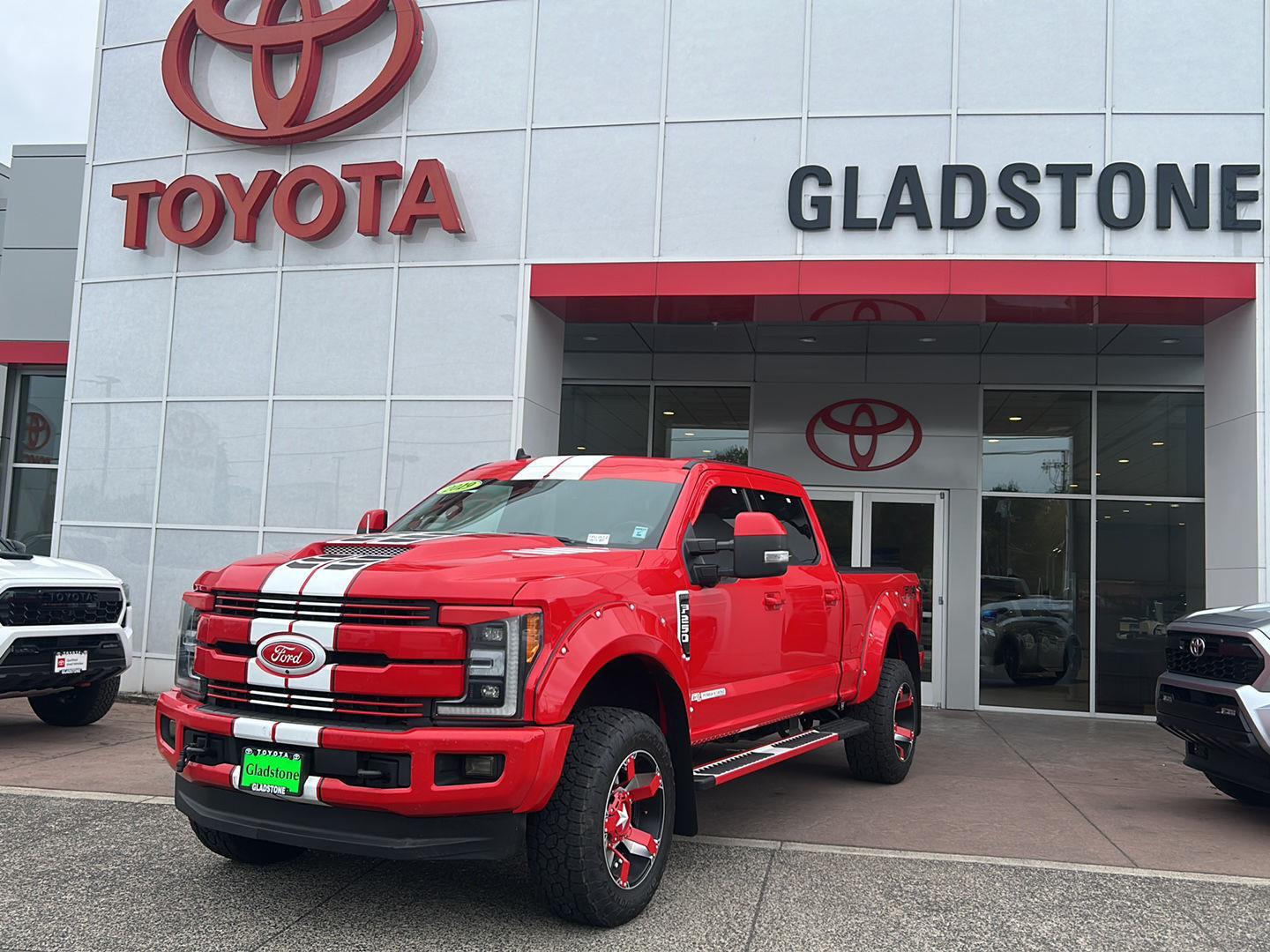 Race Red 2019 Ford F-250 Super Duty Pickup Truck Four-Wheel Drive 6-Speed Automatic
