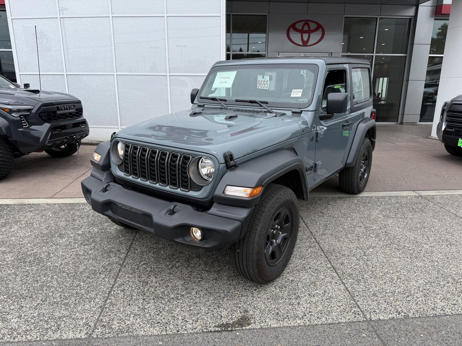 View vehicle photo 2