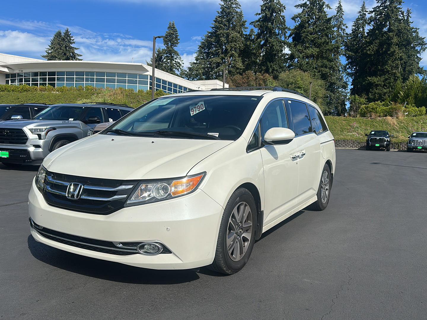 2016 Honda Odyssey Touring Elite FWD