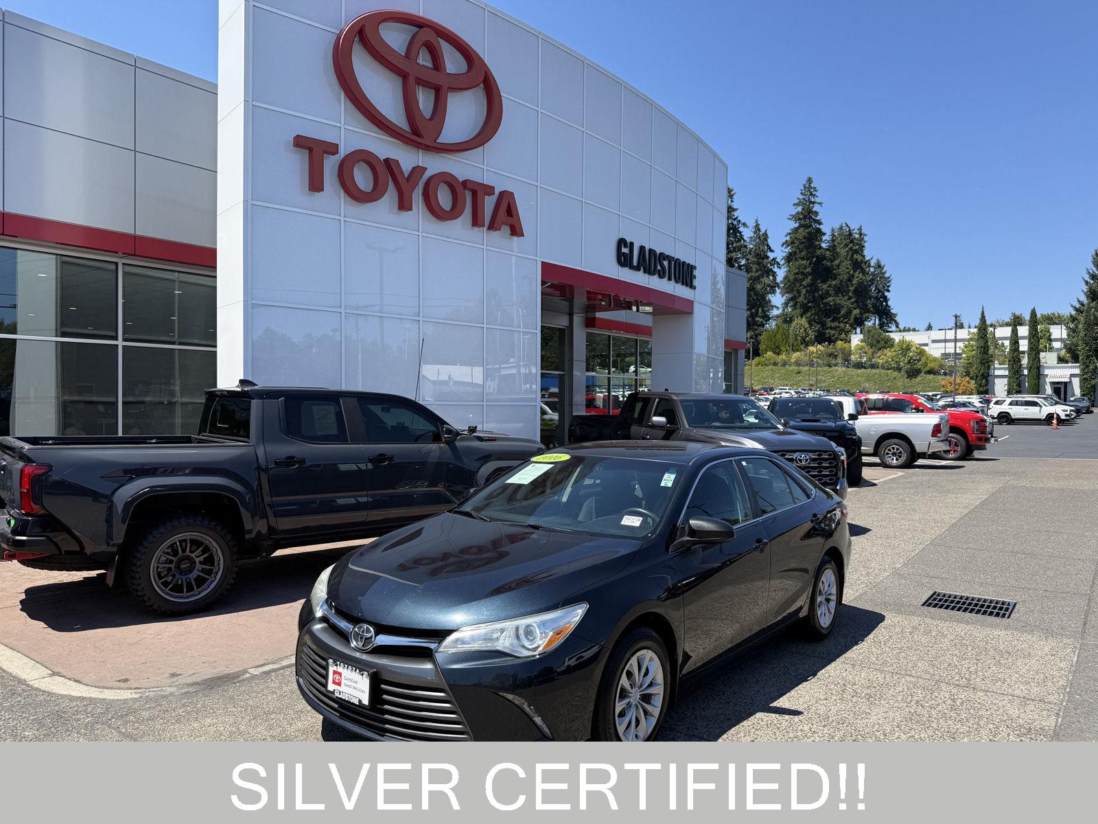 Midnight Black Metallic 2016 Toyota Camry Sedan Front-Wheel Drive Automatic