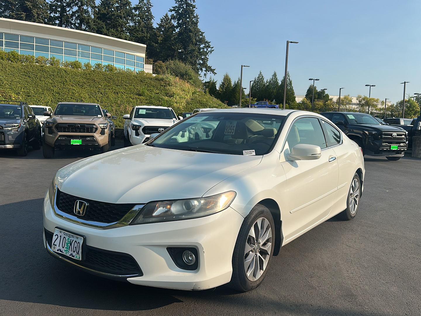 White Orchid Pearl 2013 Honda Accord Coupe Coupe Front-Wheel Drive Continuously Variable Transmission