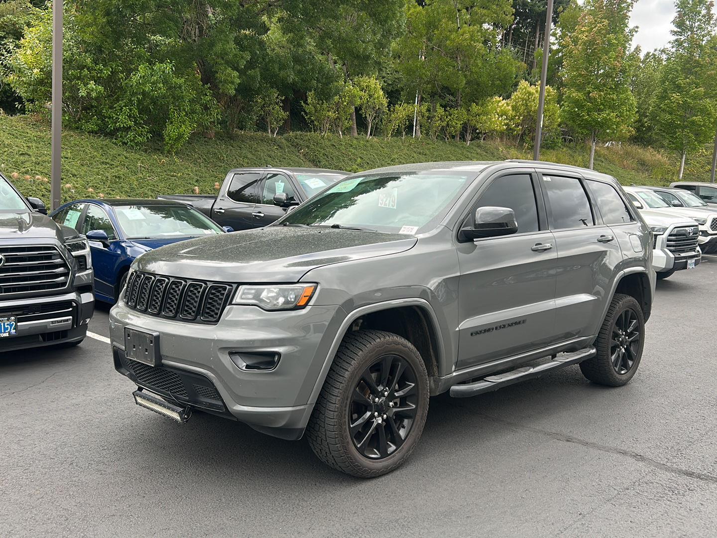 Sting-Gray Clearcoat 2019 Jeep Grand Cherokee SUV / Crossover Four-Wheel Drive 8-Speed Automatic
