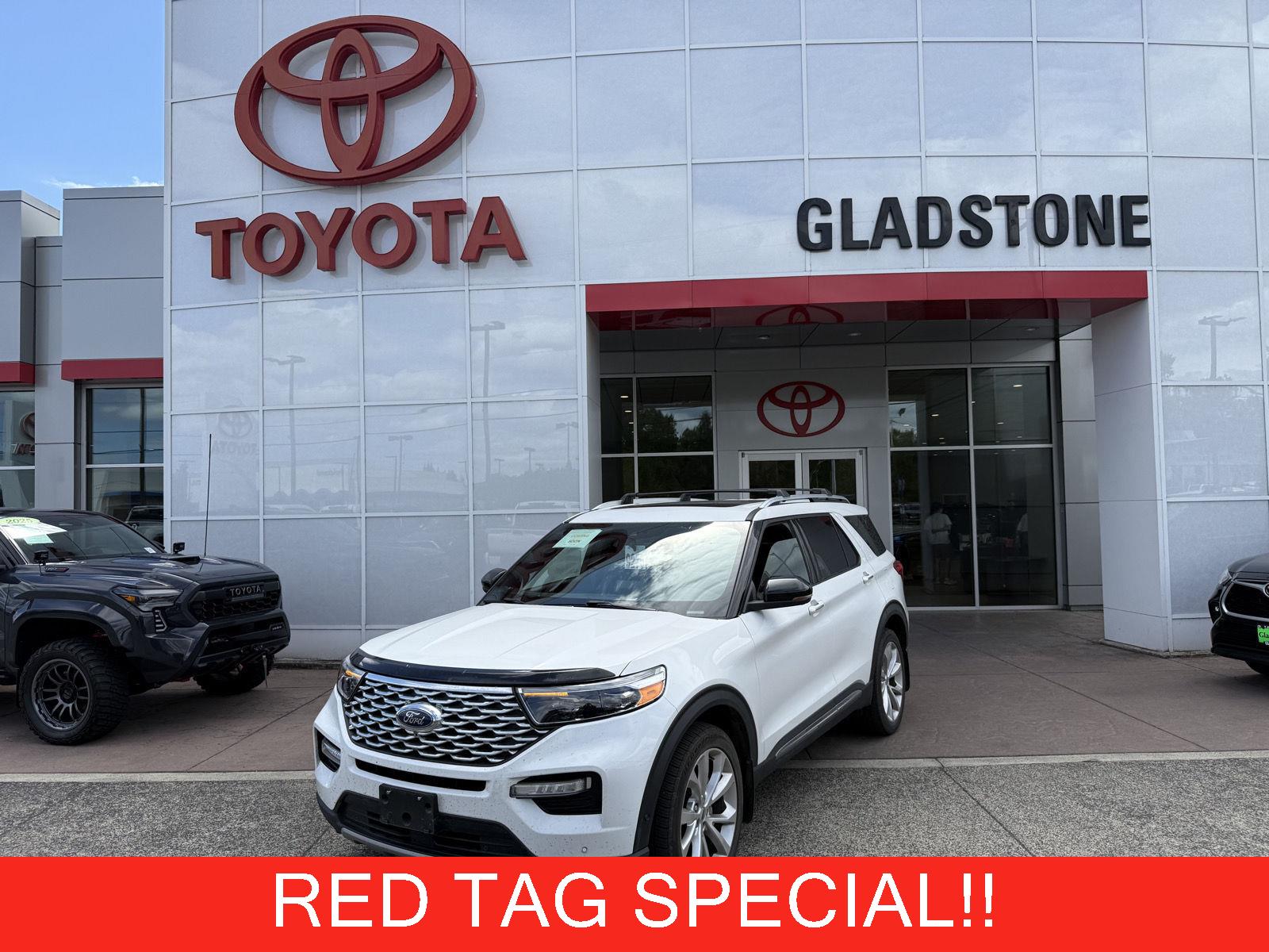 Star White Metallic Tri-Coat 2022 Ford Explorer SUV / Crossover All-Wheel Drive Automatic