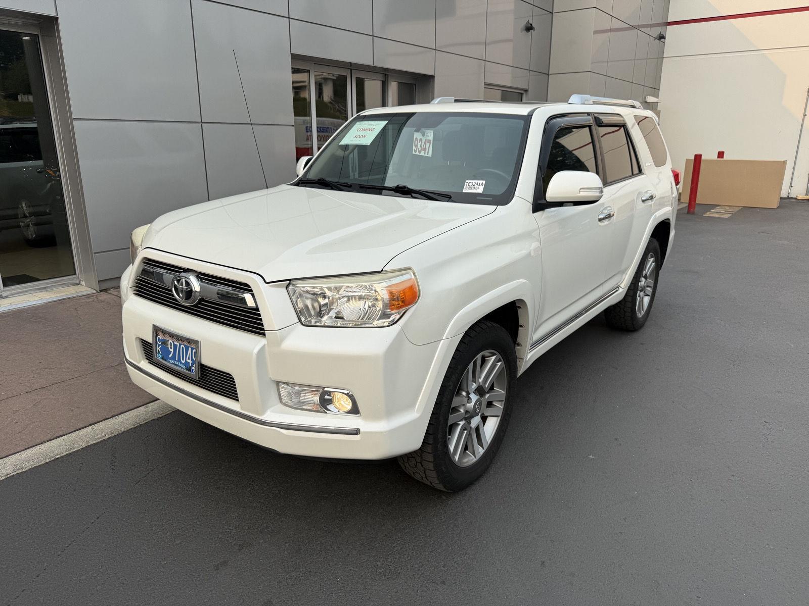 White (Blizzard Pearl) 2010 Toyota 4Runner SUV / Crossover All-Wheel Drive 