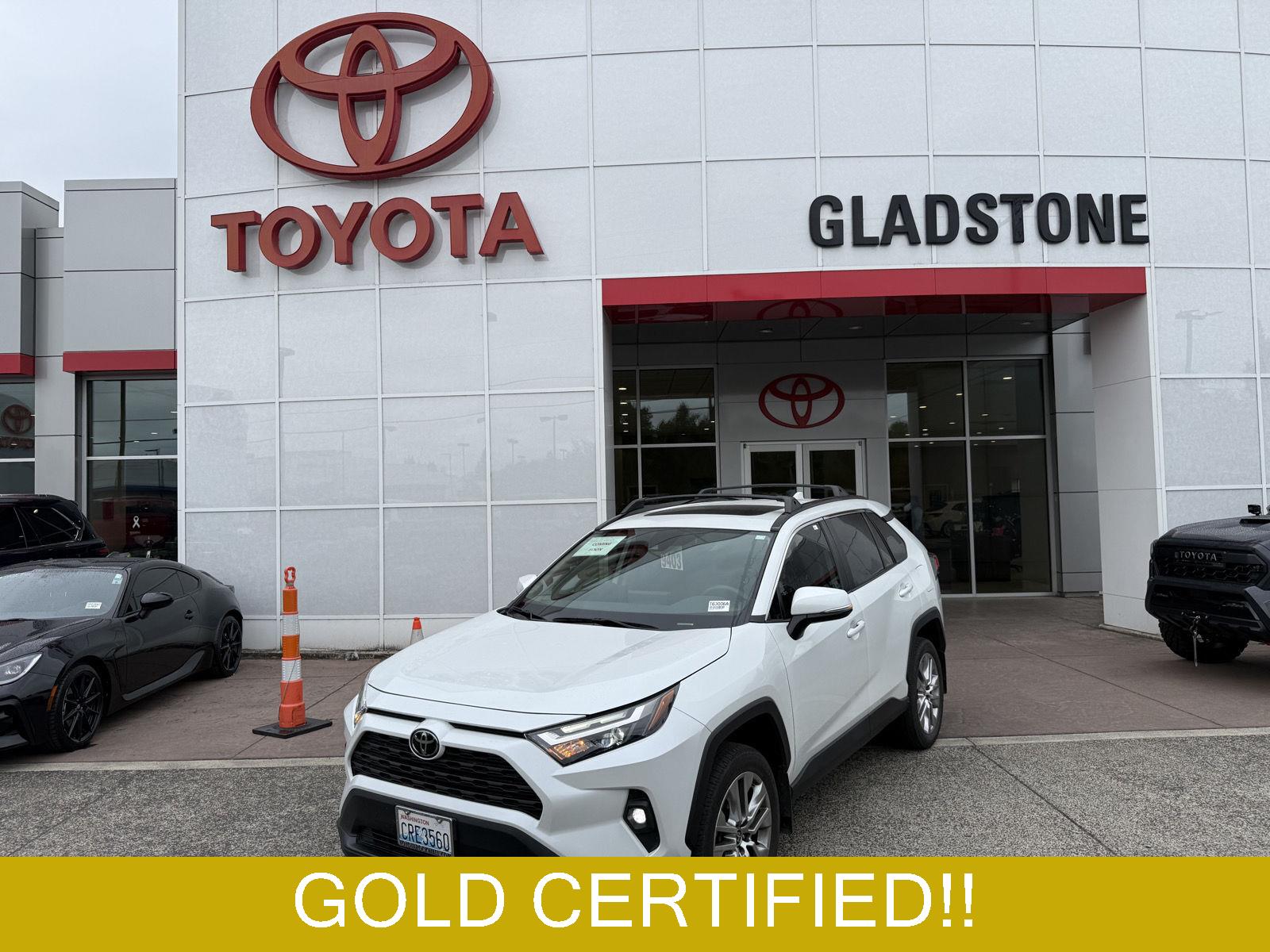 White (Wind Chill Pearl) 2024 Toyota RAV4 SUV / Crossover Front-Wheel Drive Automatic