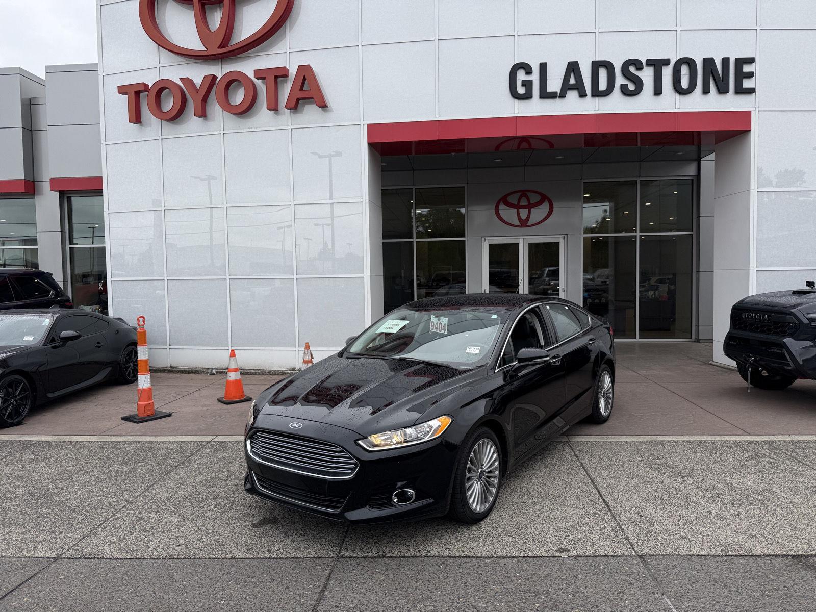 Shadow Black 2016 Ford Fusion Sedan Front-Wheel Drive 6-Speed Automatic