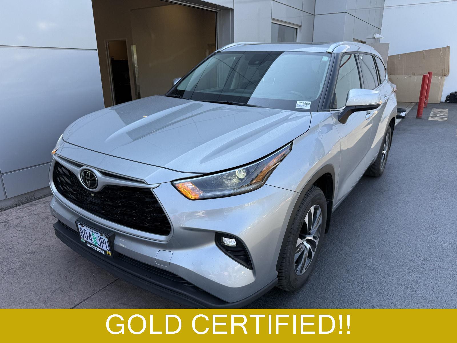 Celestial Silver Metallic 2021 Toyota Highlander SUV / Crossover All-Wheel Drive Automatic