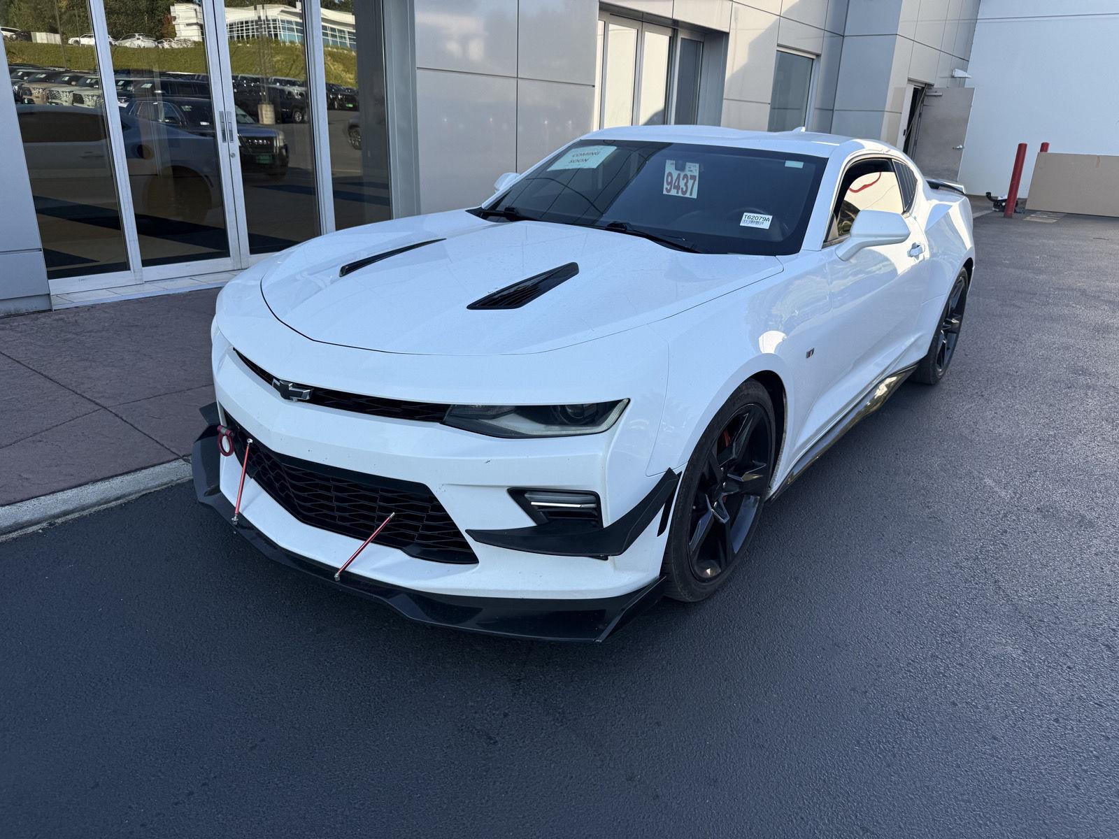  2018 Chevrolet Camaro 1SS Coupe RWD   