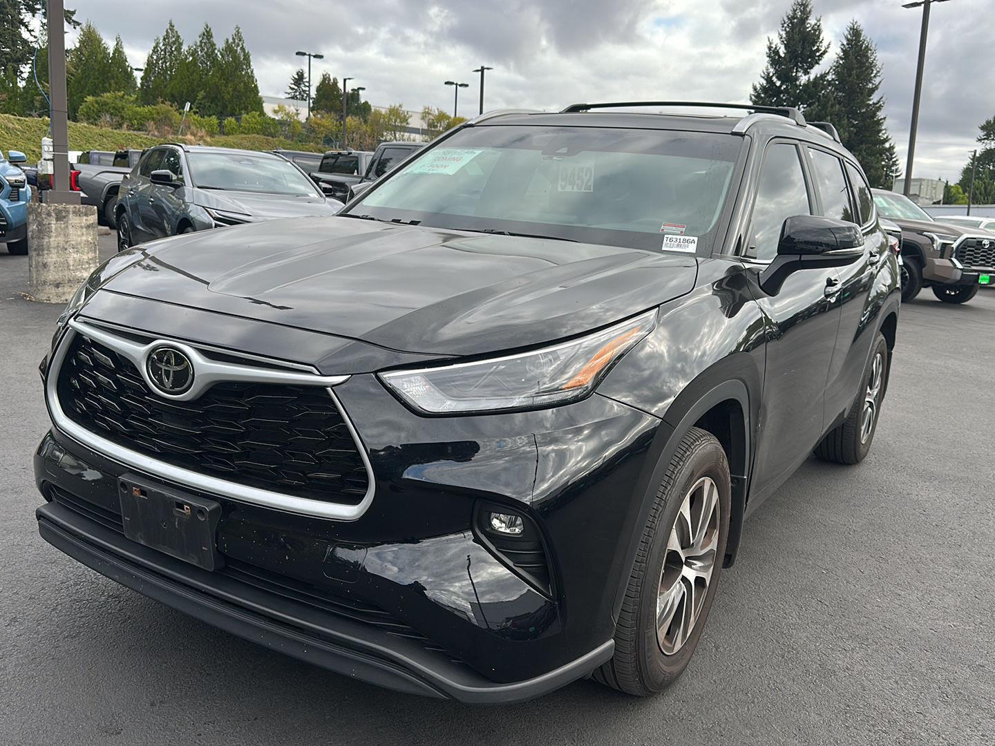 2023 Toyota Highlander Negro (Midnight Black Metallic) SUV/Crossover Tracción en las cuatro ruedas Automática