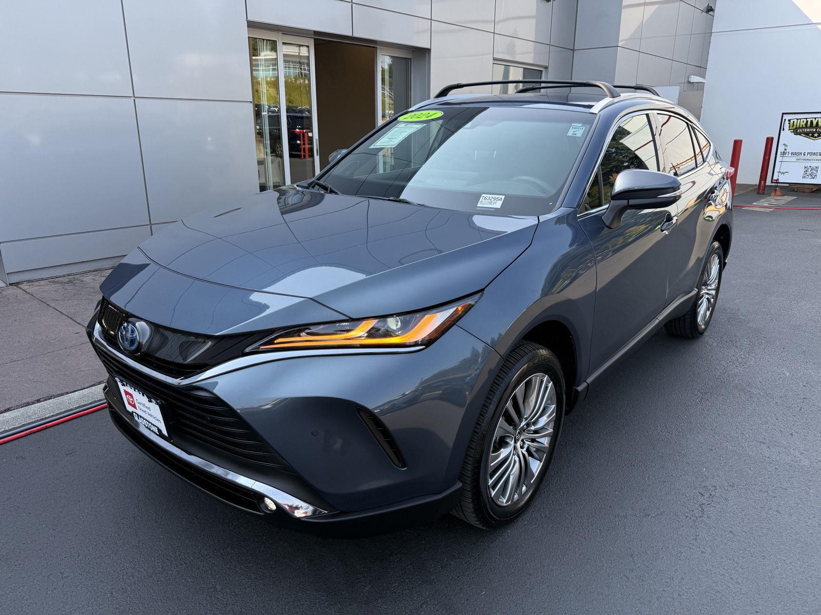 Coastal Gray Metallic 2024 Toyota Venza SUV / Crossover All-Wheel Drive Continuously Variable Transmission