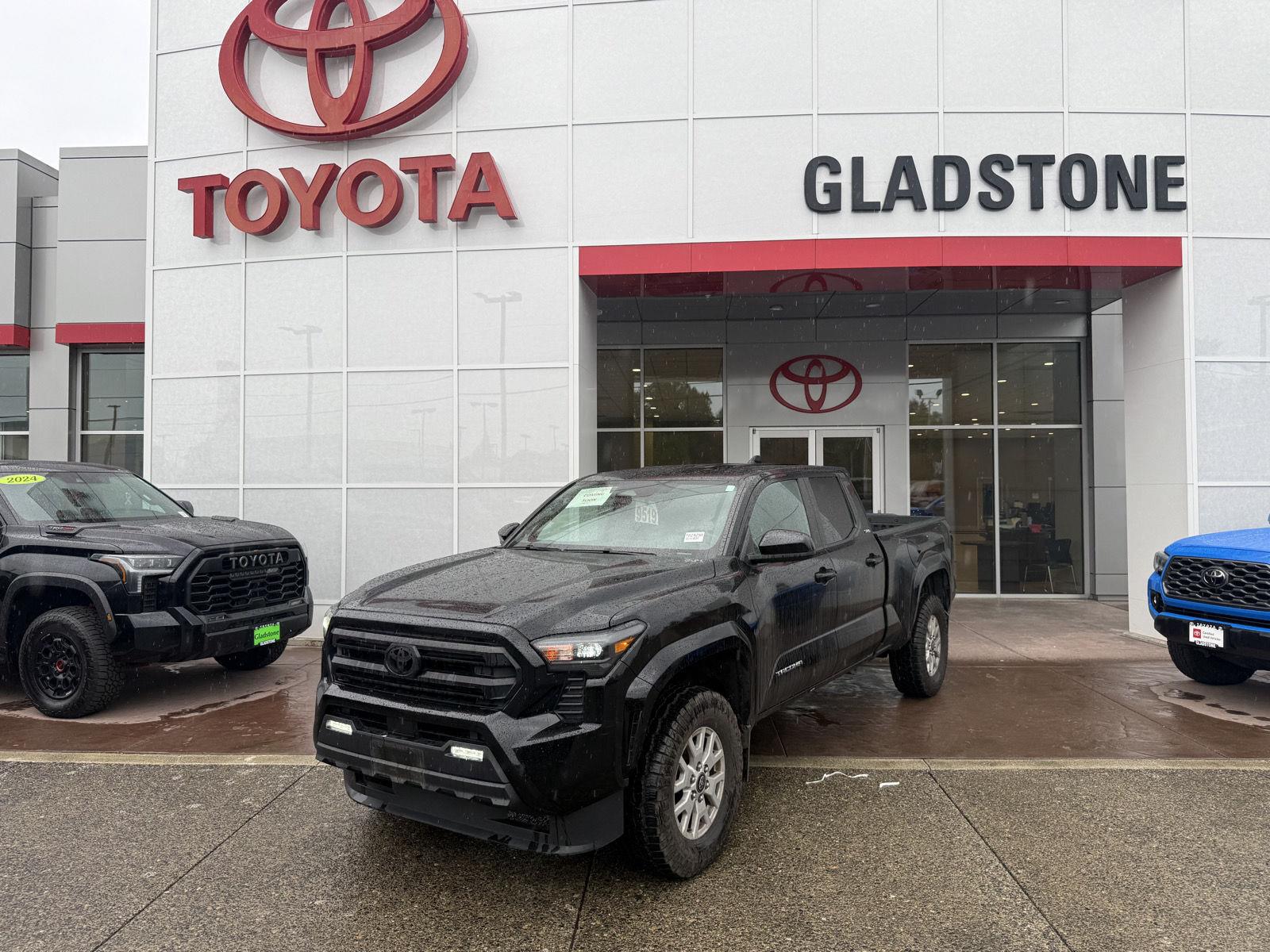 2024 Toyota Tacoma SR5 Double Cab 4WD