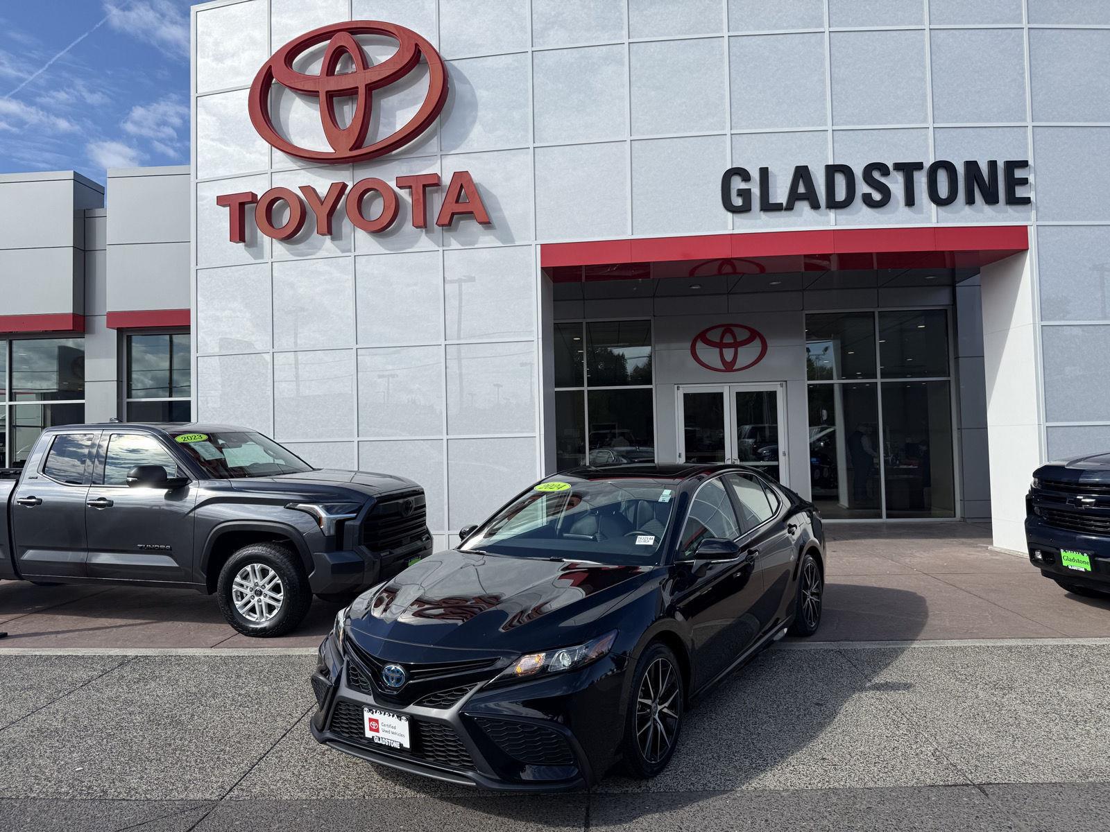 Midnight Black Metallic 2024 Toyota Camry Hybrid Sedan Front-Wheel Drive