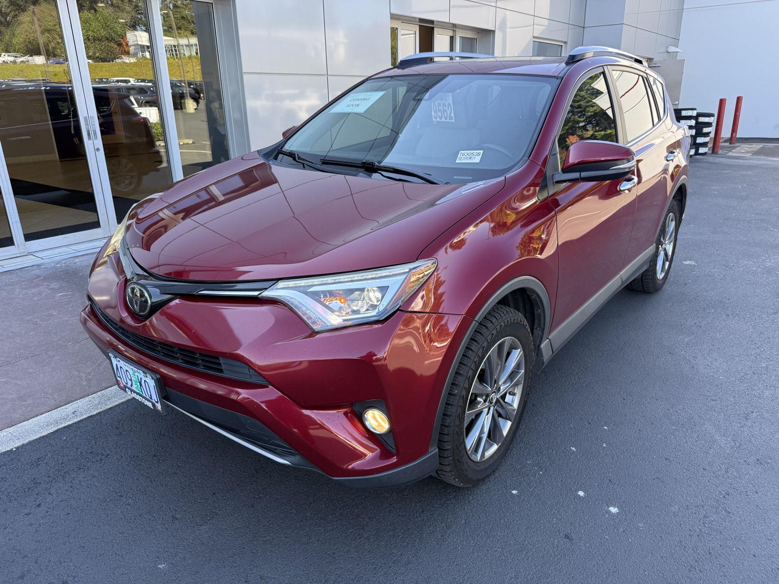 2018 Toyota RAV4 Rojo (Ruby Flare Pearl) SUV/Crossover Tracción en las cuatro ruedas Automática