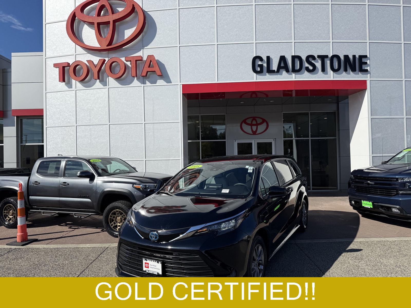 Midnight Black Metallic 2025 Toyota Sienna Minivan Front-Wheel Drive Continuously Variable Transmission