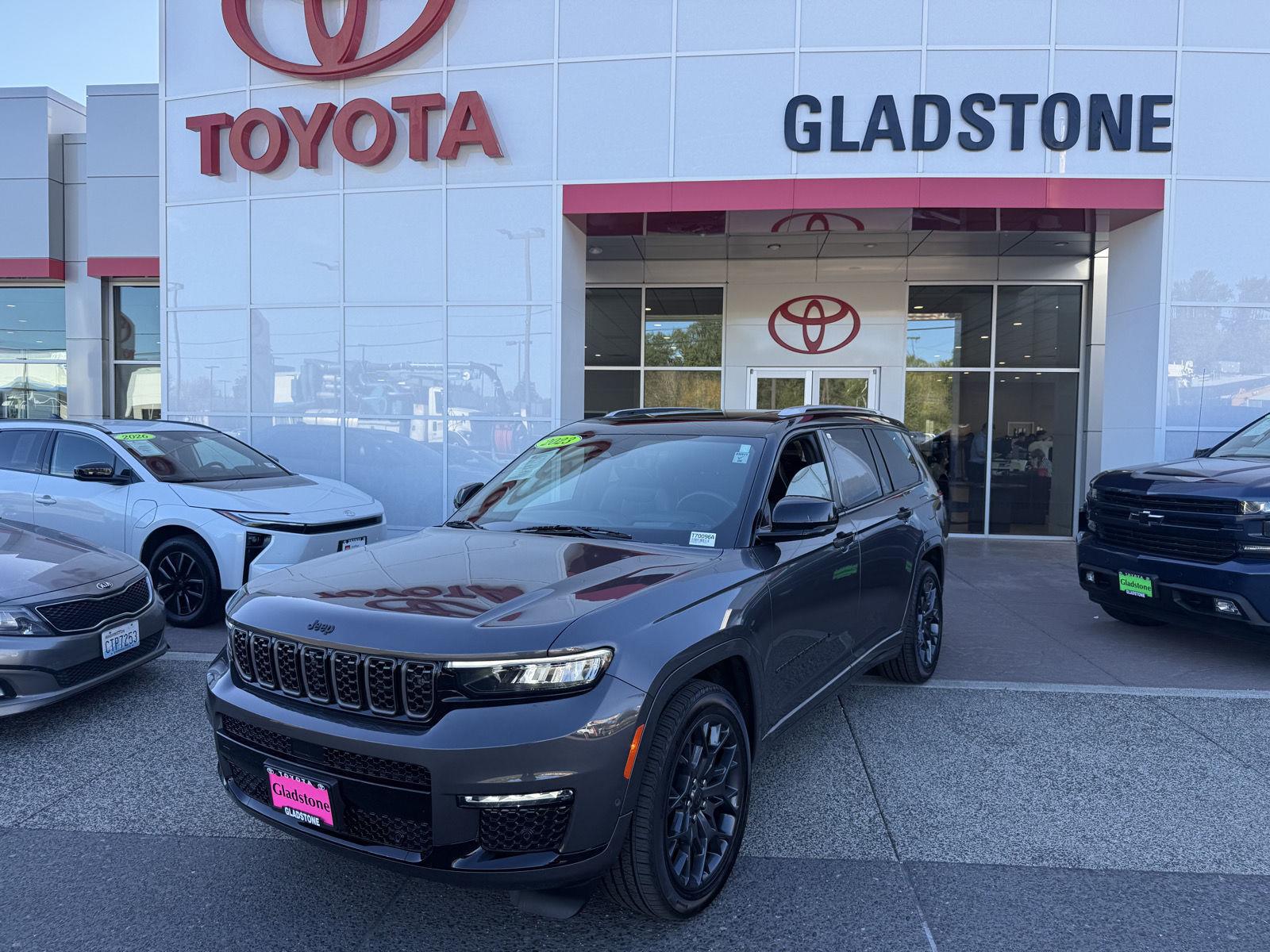 2023 Jeep Grand Cherokee L Summit Reserve 4WD
