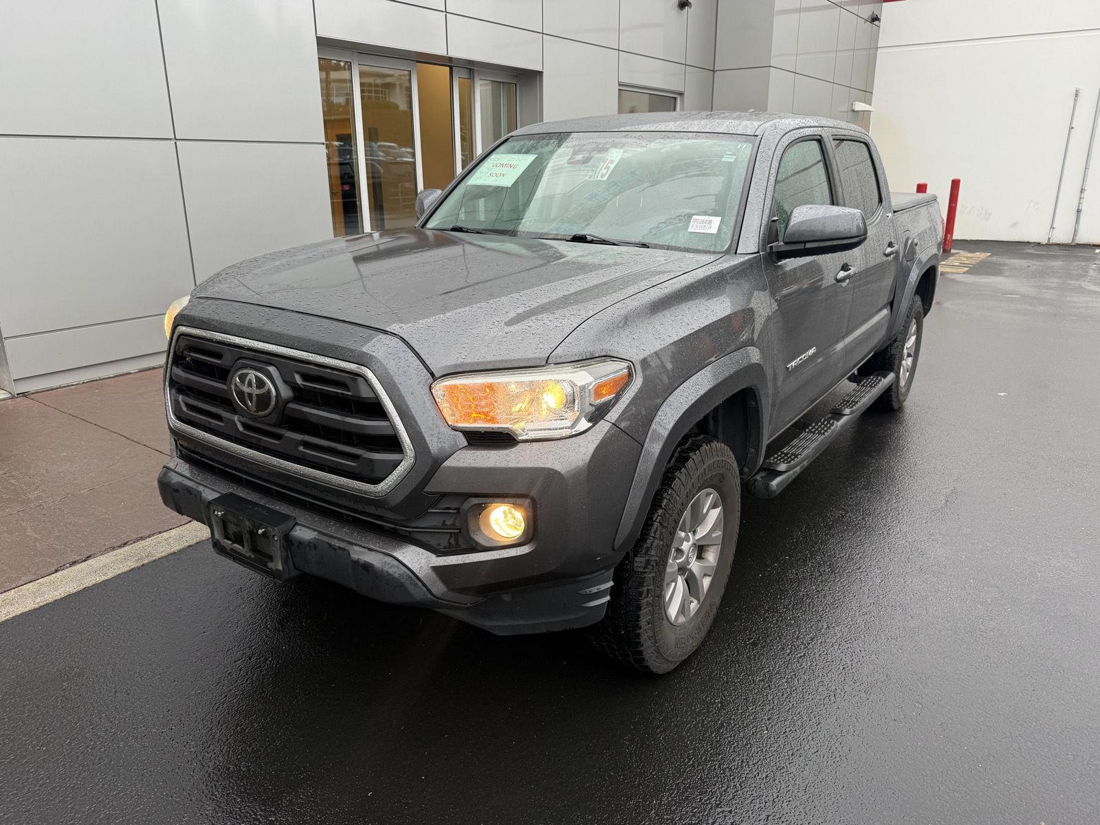 2019 Toyota Tacoma SR5 V6 Double Cab RWD