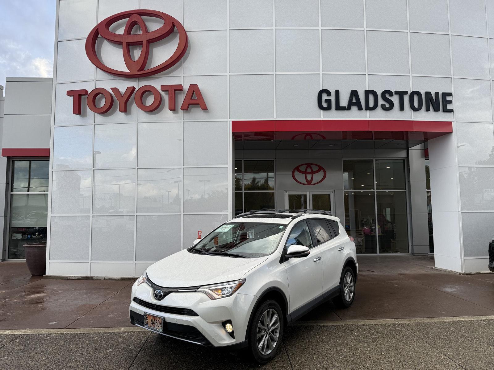 2018 Toyota RAV4 SUV / Crossover