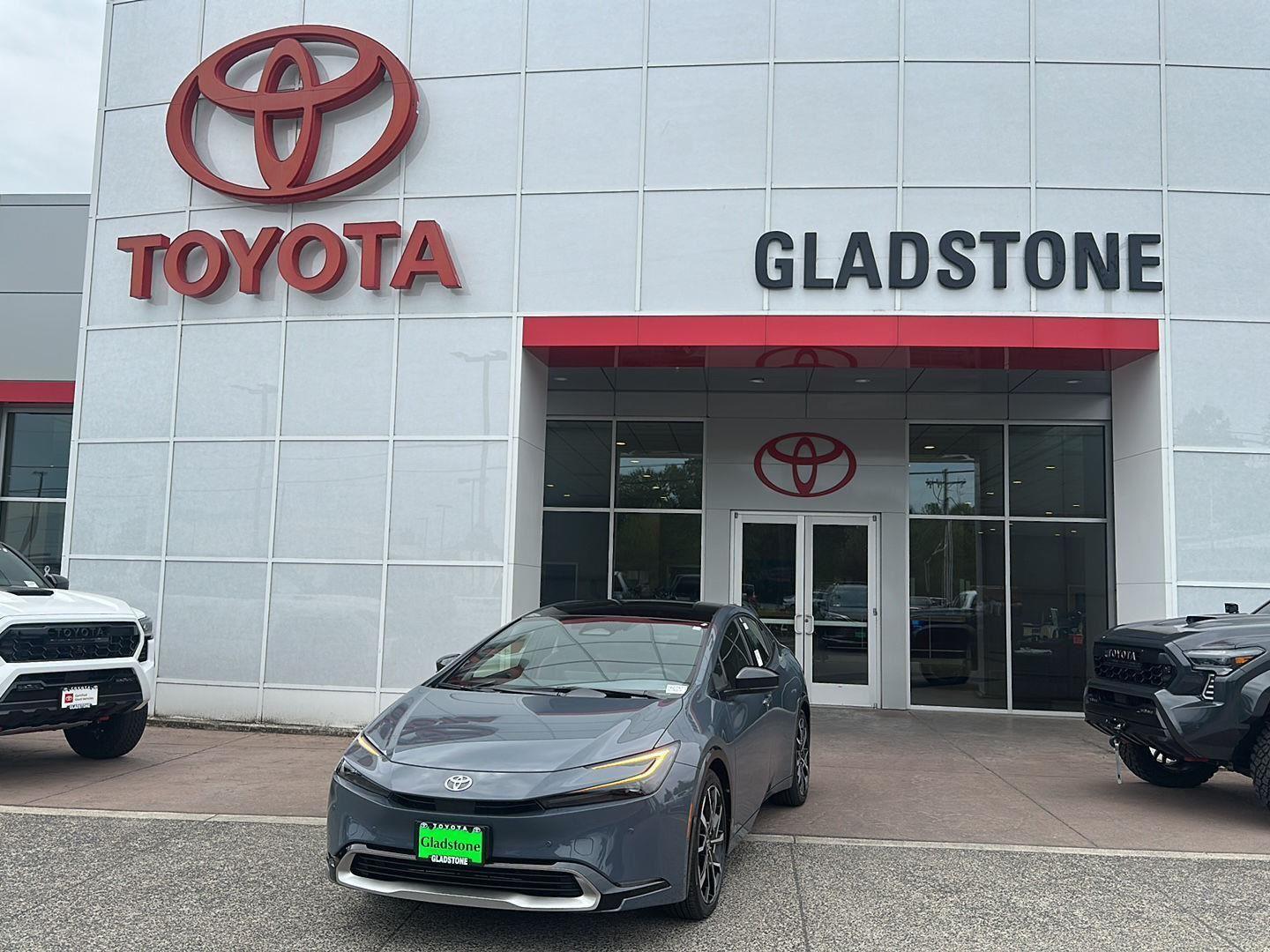 Guardian Gray 2026 Toyota Prius Plug-In Hybrid Hatchback Front-Wheel Drive Continuously Variable Transmission