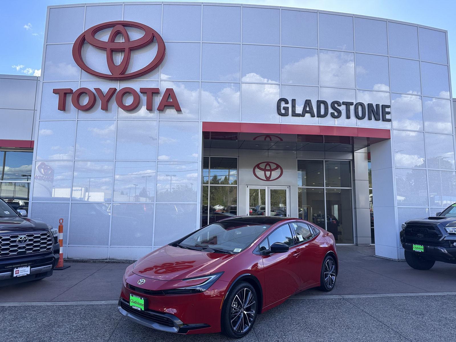 Supersonic Red 2027 Toyota Prius Hatchback Front-Wheel Drive Continuously Variable Transmission