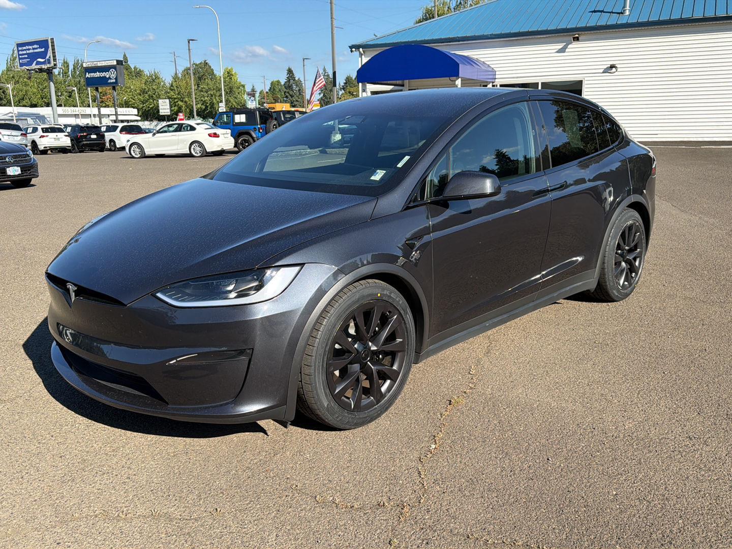 2023 Tesla Model X Standard Range AWD