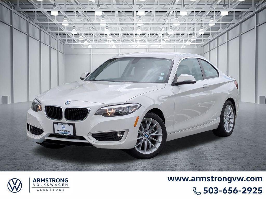 Alpine White 2015 BMW 2 Series Coupe Rear-Wheel Drive 8-Speed Automatic