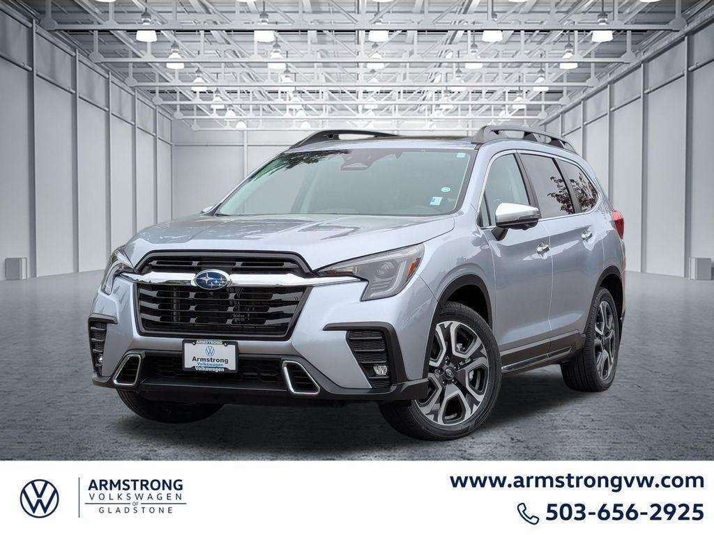 Ice Silver Metallic 2023 Subaru Ascent SUV / Crossover All-Wheel Drive Continuously Variable Transmission