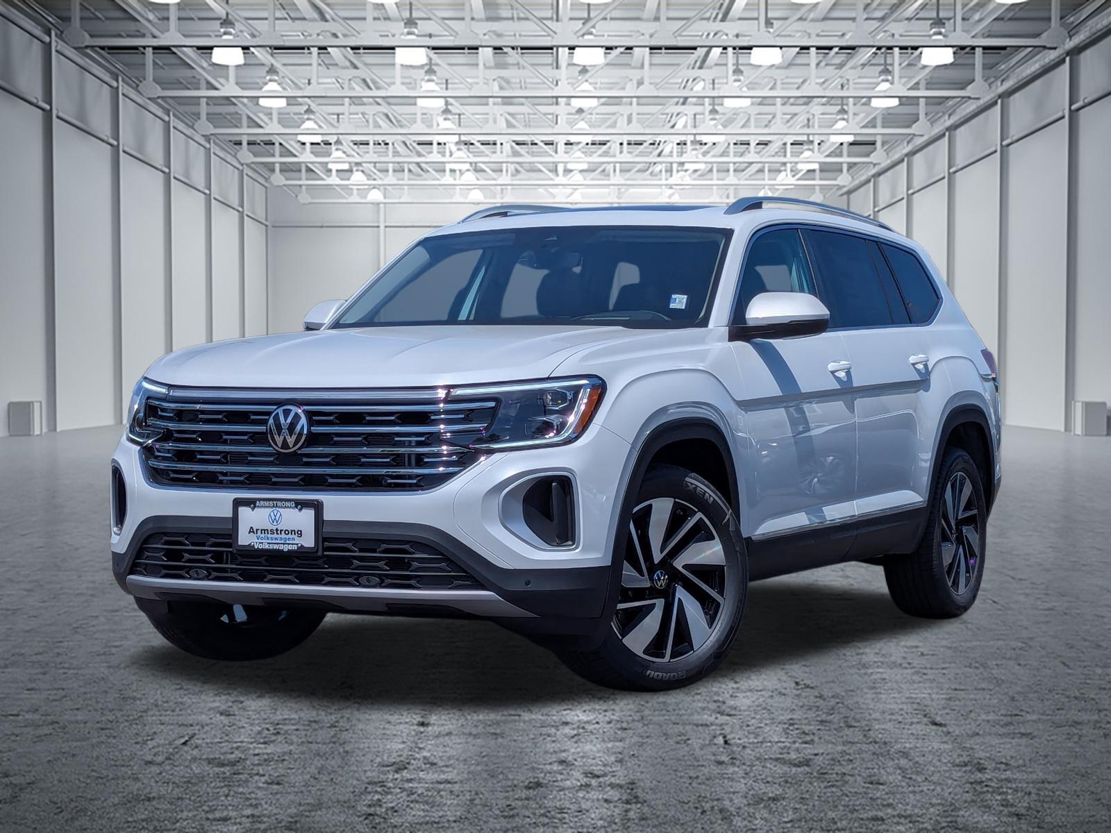 opal white pearl 2026 Volkswagen Atlas SUV / Crossover All-Wheel Drive Automatic