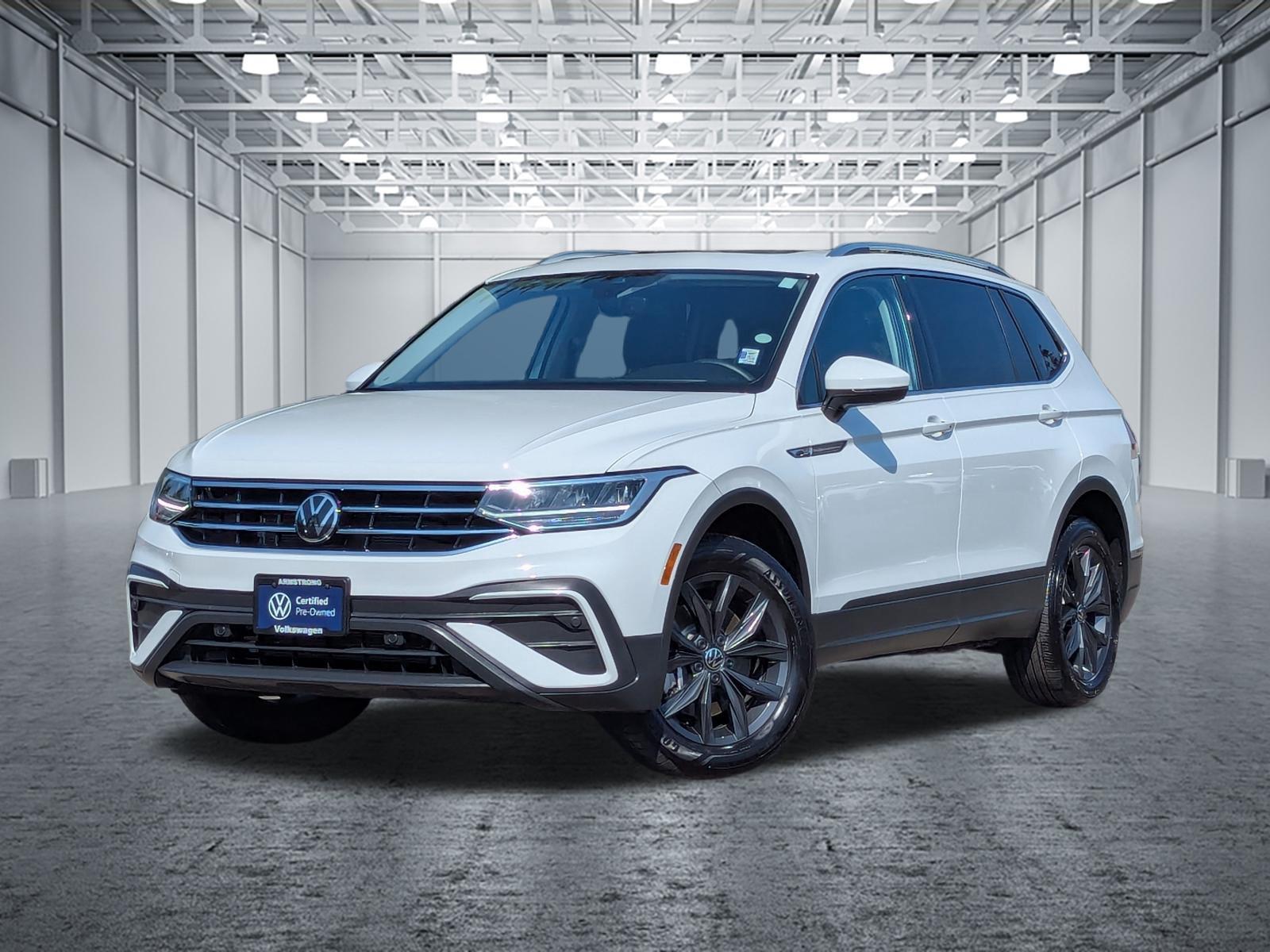 Pure White 2024 Volkswagen Tiguan SUV / Crossover All-Wheel Drive