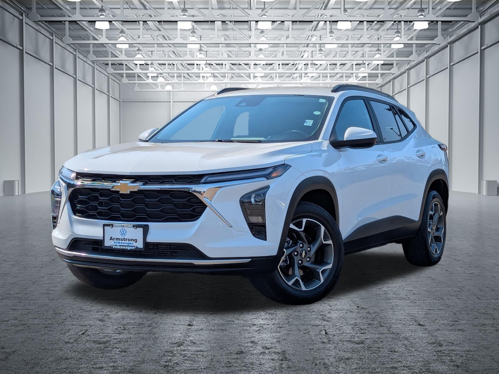 Summit White 2025 Chevrolet Trax SUV / Crossover Front-Wheel Drive 6-Speed Automatic