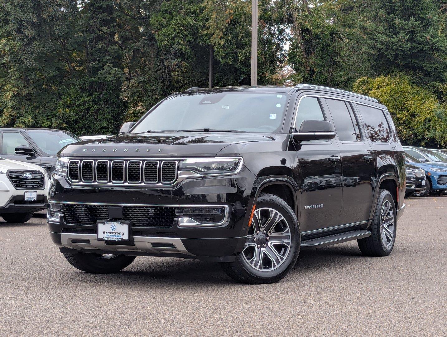 Diamond Black Crystal Pearlcoat 2024 Jeep Wagoneer L SUV / Crossover Four-Wheel Drive 8-Speed Automatic