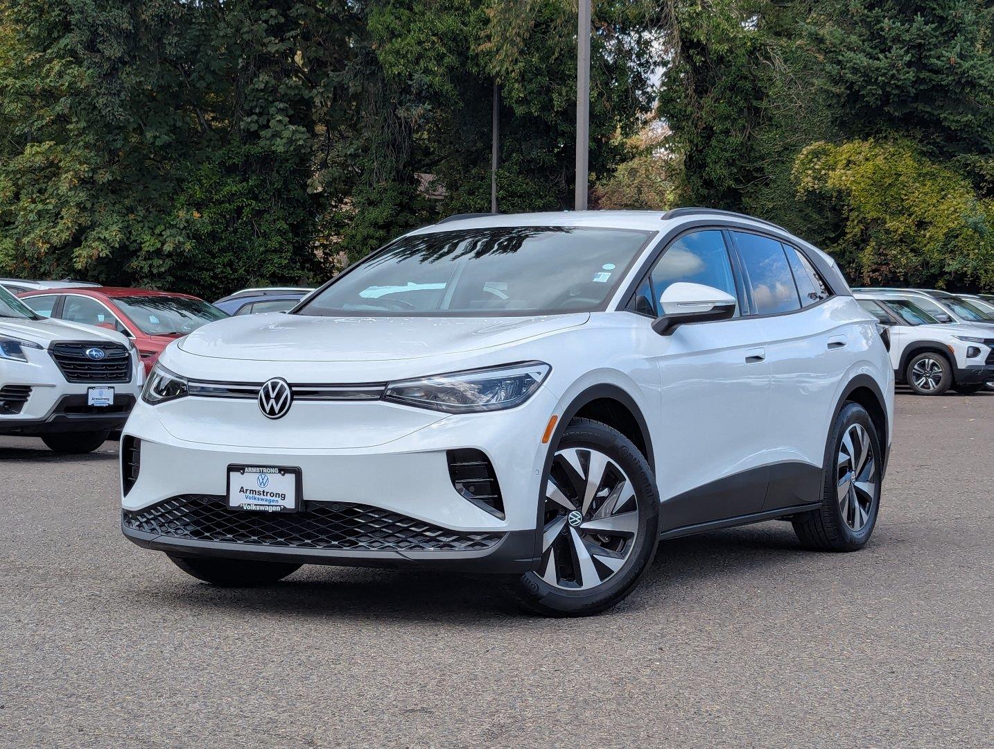 Pure White 2024 Volkswagen ID.4 SUV / Crossover Rear-Wheel Drive Automatic