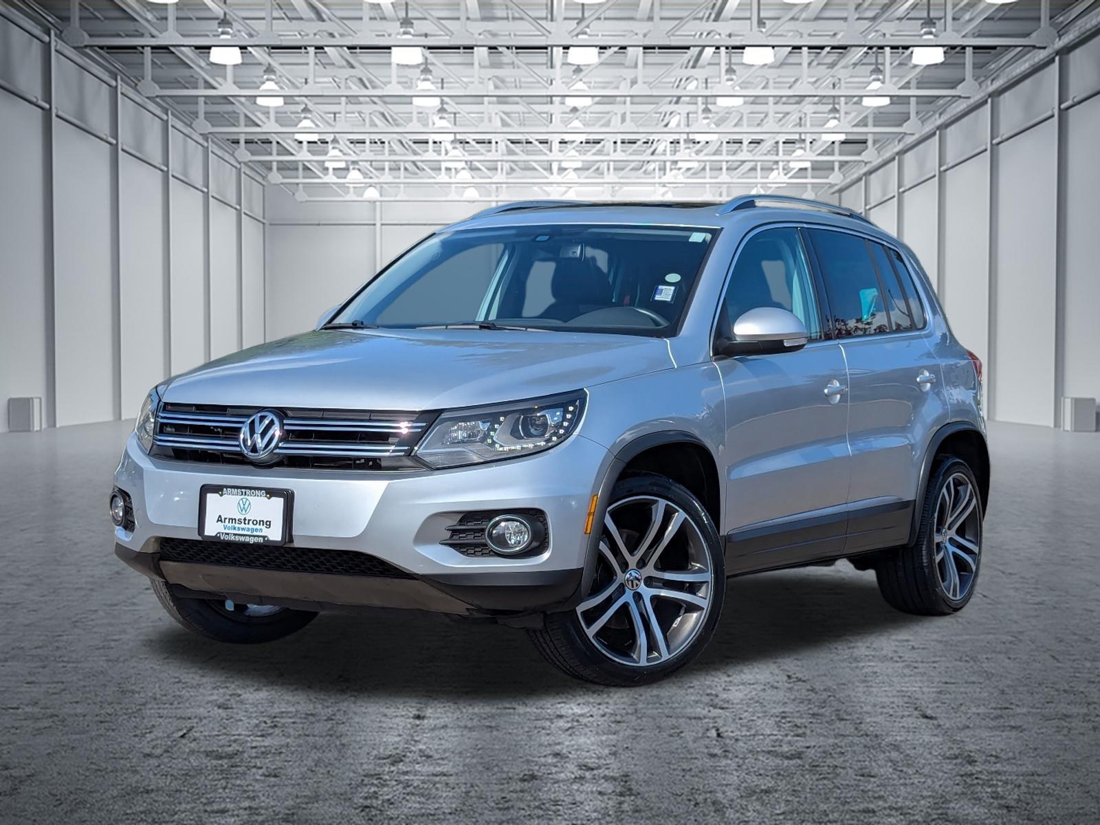 Reflex Silver Metallic 2017 Volkswagen Tiguan SUV / Crossover All-Wheel Drive Automatic