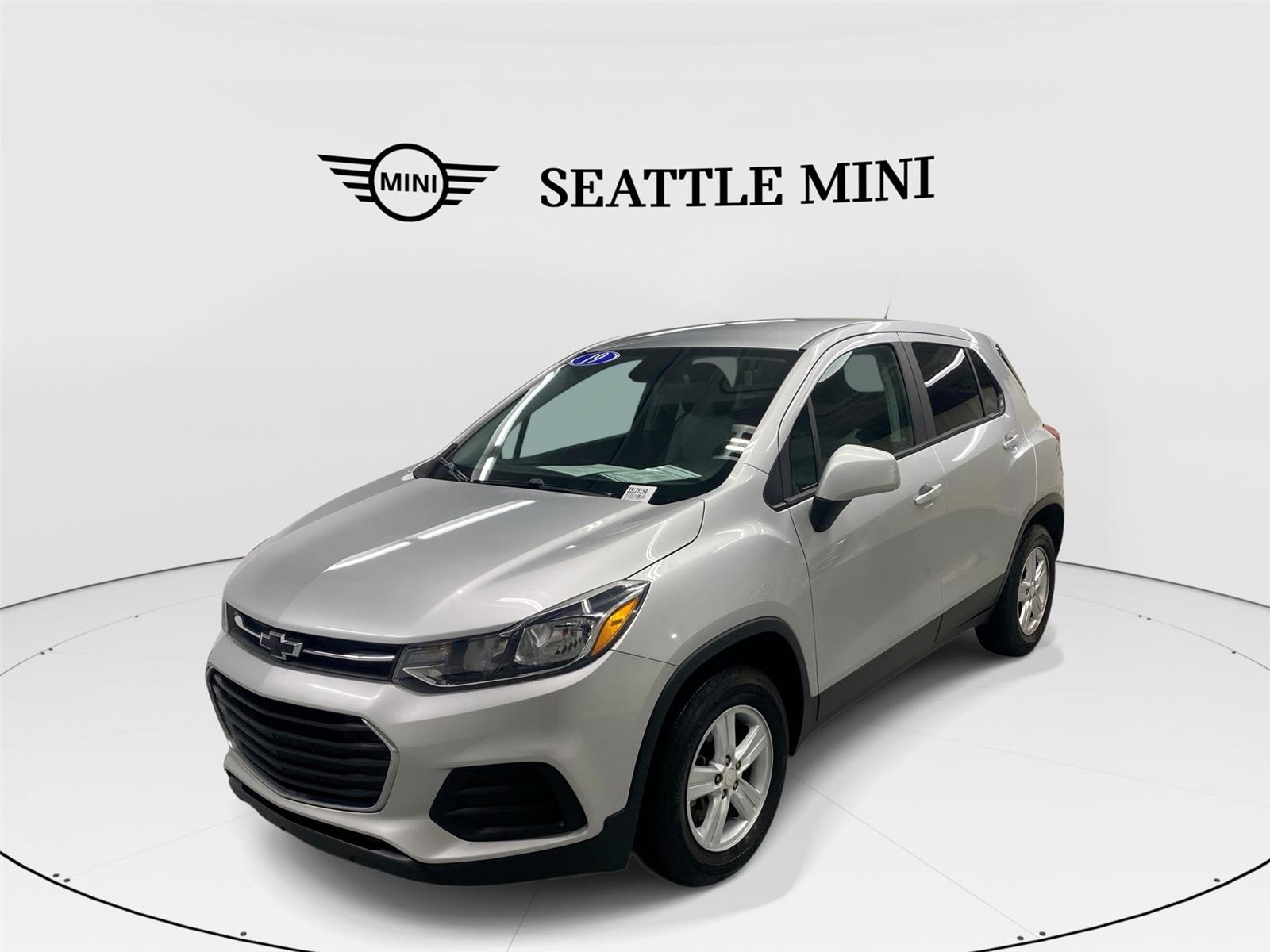 Silver Ice Metallic 2019 Chevrolet Trax LS AWD SUV / Crossover All-Wheel Drive 6-Speed Automatic