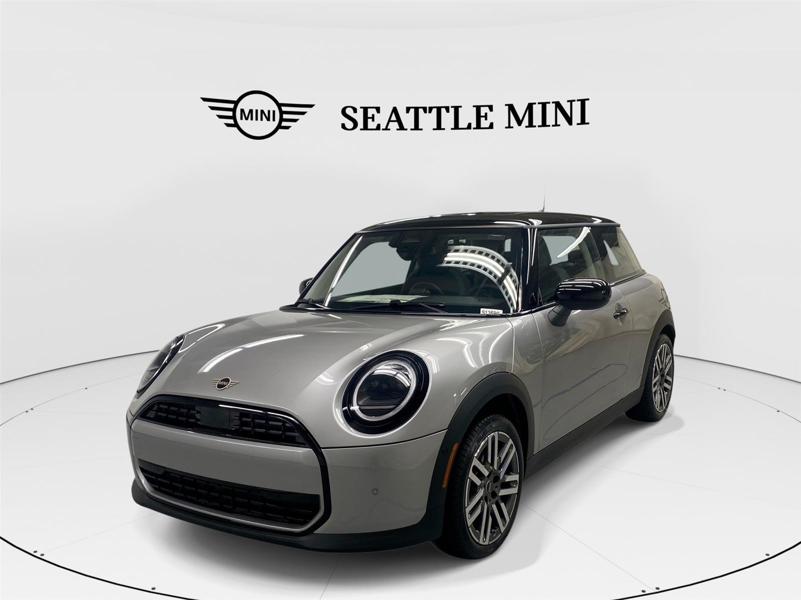 Melting Silver III Metallic 2026 MINI Cooper Hatchback Front-Wheel Drive 7-Speed Automatic