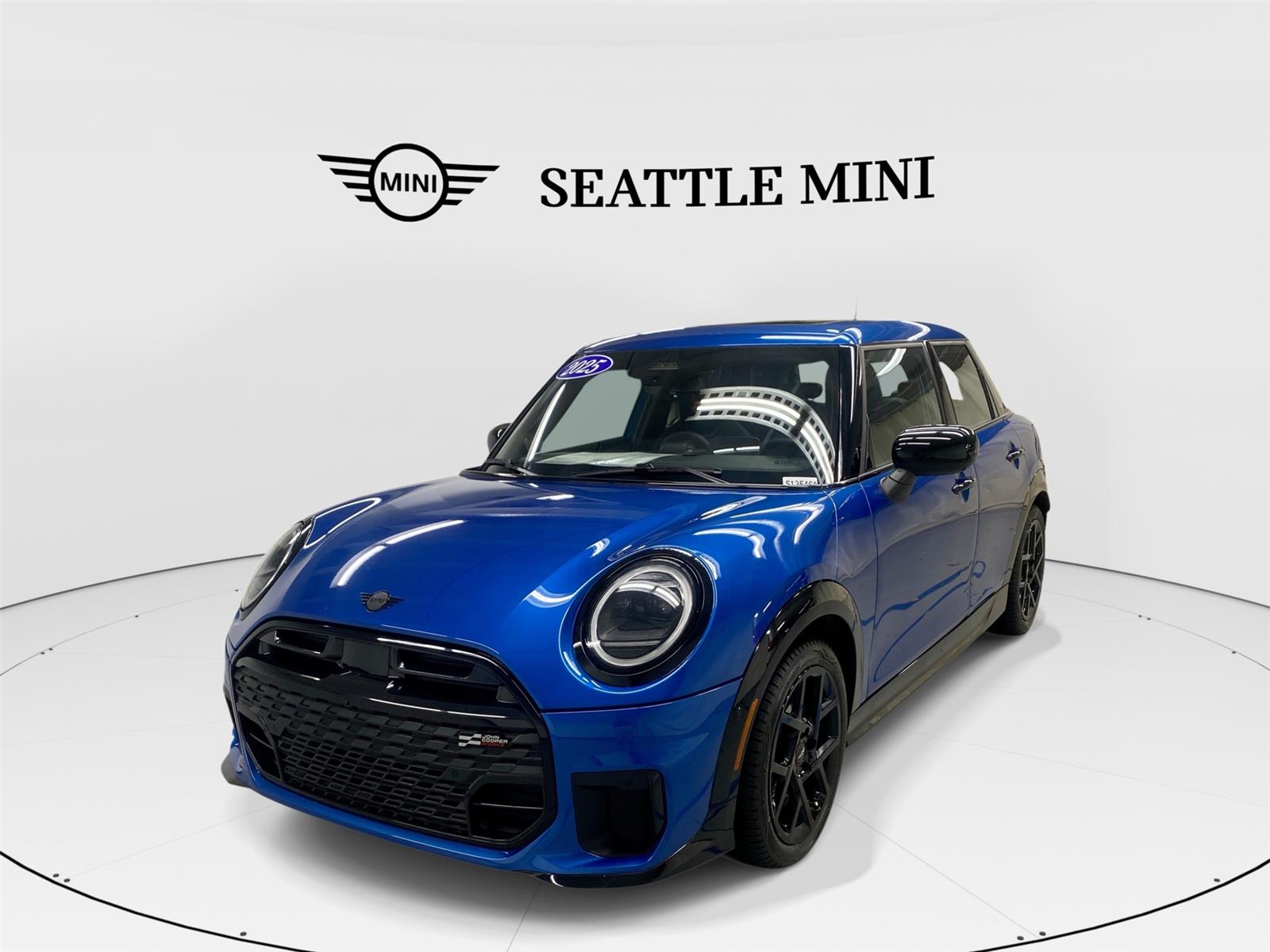 Icy Sunshine Blue Metallic 2025 MINI Cooper Hatchback Front-Wheel Drive 7-Speed Automatic