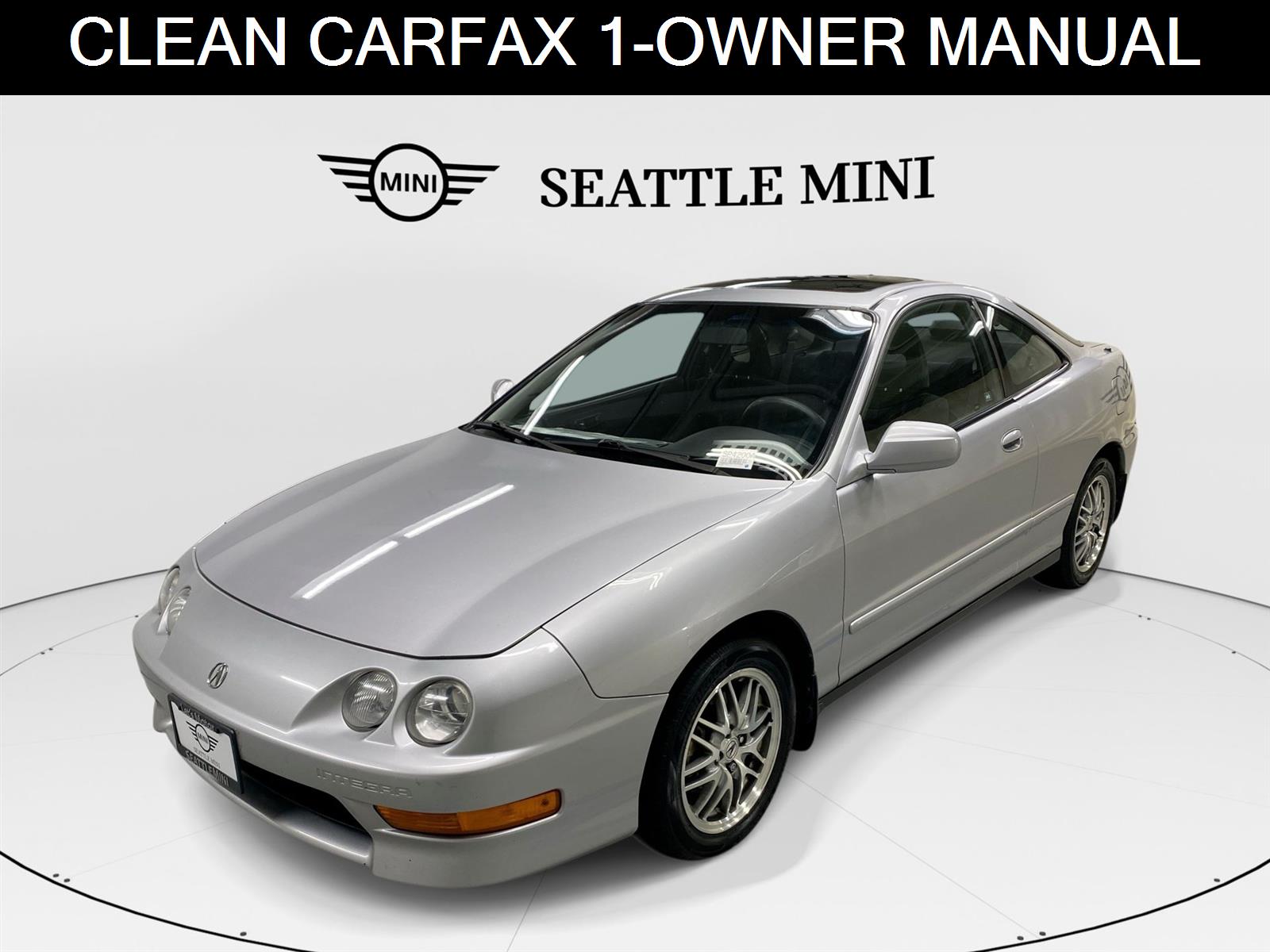 Silver 2001 Acura Integra Hatchback Front-Wheel Drive 5-Speed Manual