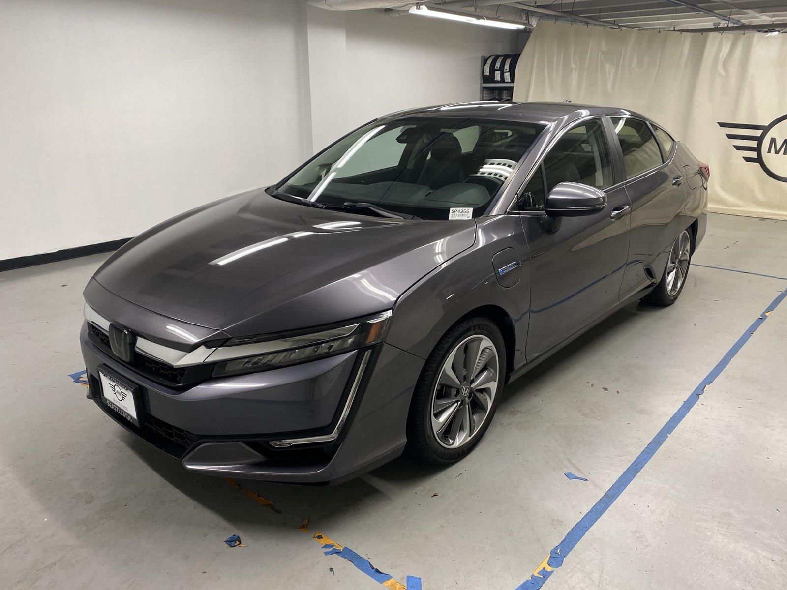 2019 Honda Clarity Hybrid Plug-In Gris (Modern Steel Metallic) Sedán Tracción delantera Transmisión variable continua