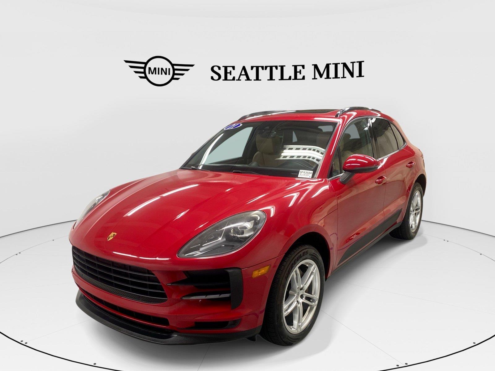  2021 Porsche Macan AWD   