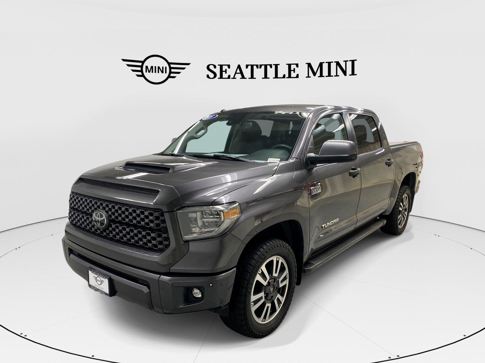 Magnetic Gray Metallic 2018 Toyota Tundra Pickup Truck Four-Wheel Drive 6-Speed Automatic