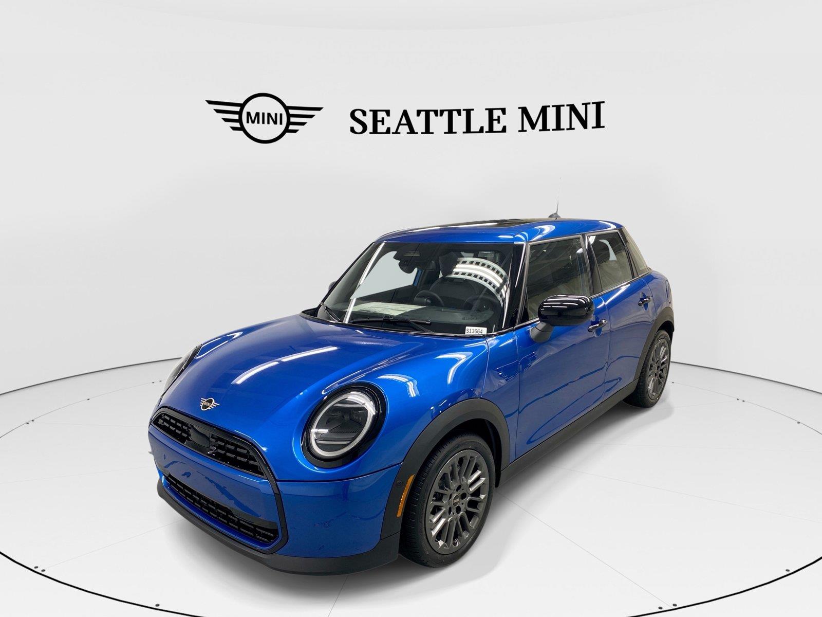Icy Sunshine Blue Metallic 2026 MINI Cooper Hatchback Front-Wheel Drive 7-Speed Automatic