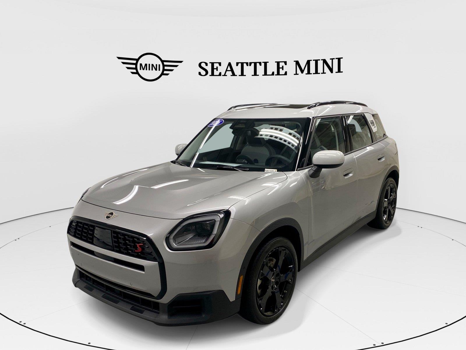Melting Silver III Metallic 2026 MINI Countryman SUV / Crossover All-Wheel Drive 7-Speed Automatic
